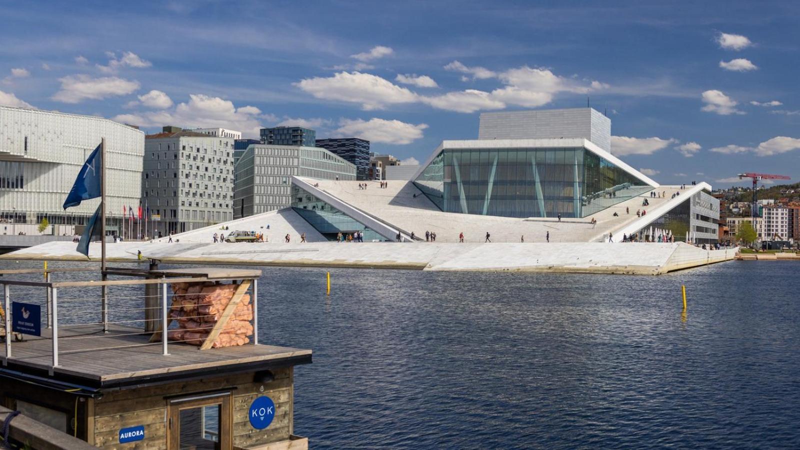 Modern 3Bed Room Sea View Apartment @ Oslo Barcode Exterior photo